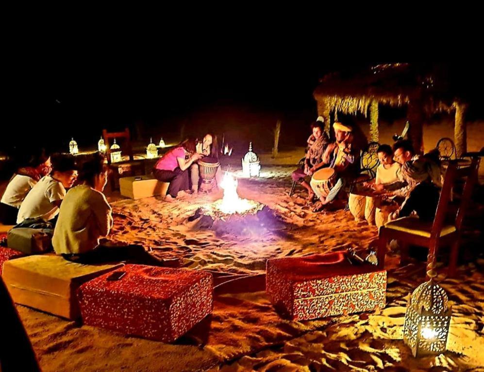 Blue Sky Luxury Camp 호텔 메르주가 외부 사진
